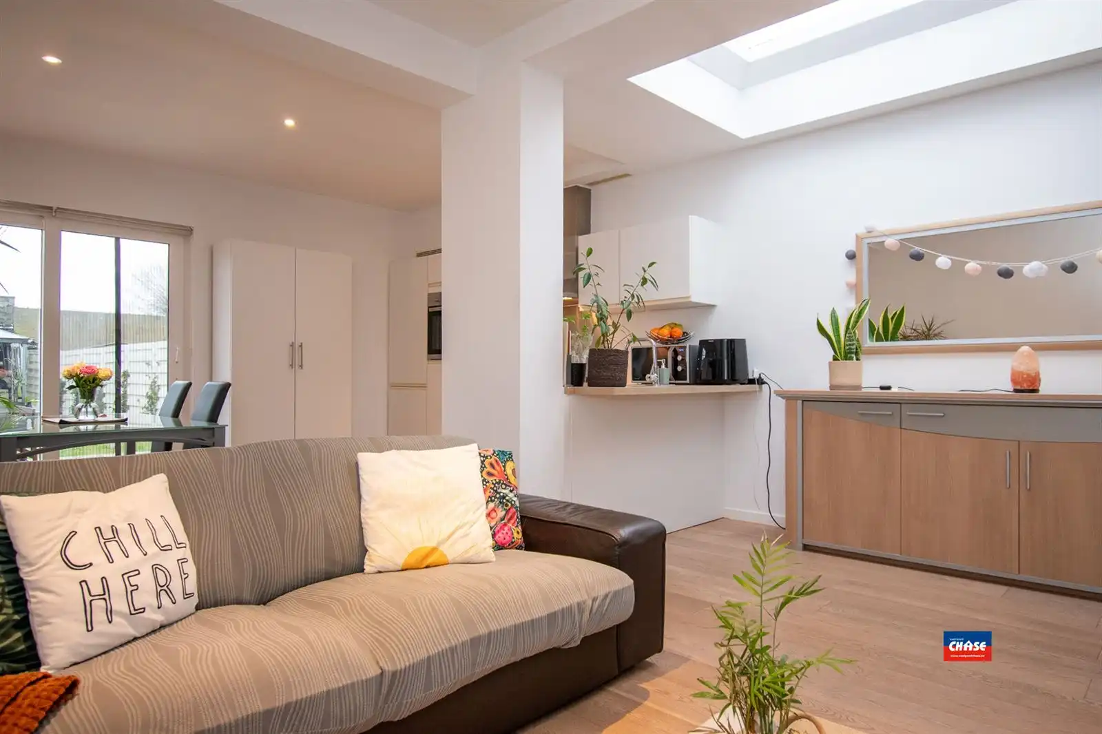 Gelijkvloersappartement met twee slaapkamers en tuin foto 5