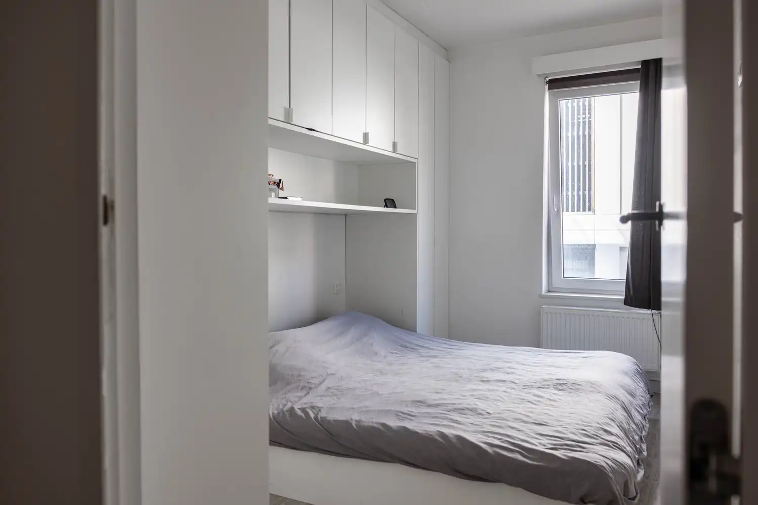 Ruim 2SLK-appartement (95 m²) met terras en zicht op Park Spoor Noord + parking foto 12
