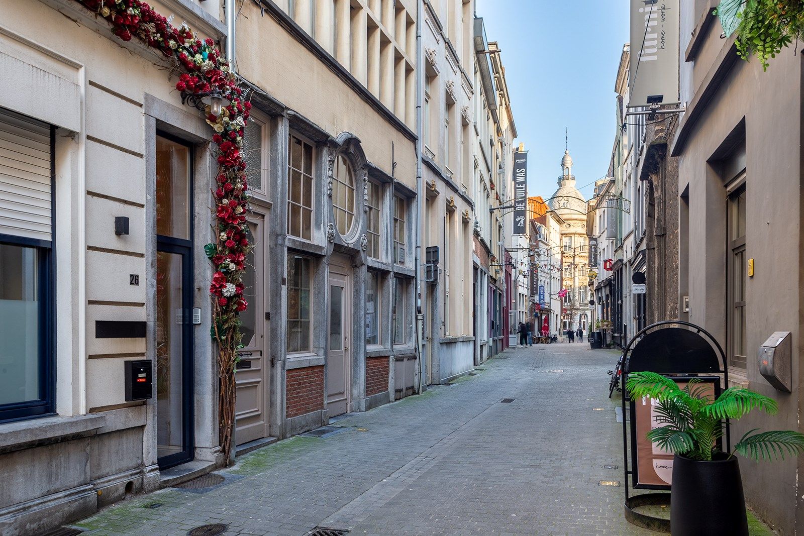 Prachtig zicht over de tijdloze schoonheid van de stad. foto 28