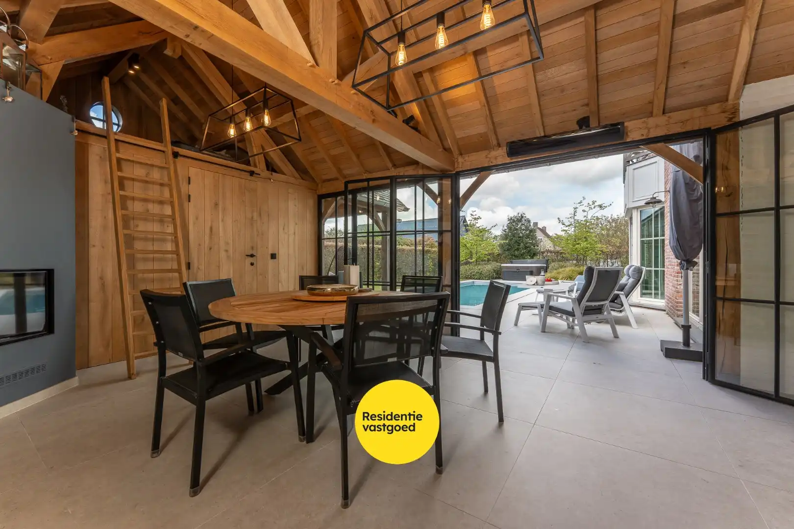 Exclusieve villa met zwembad en poolhouse in de nieuwe St-Annawijk te Sint-Andries foto 14