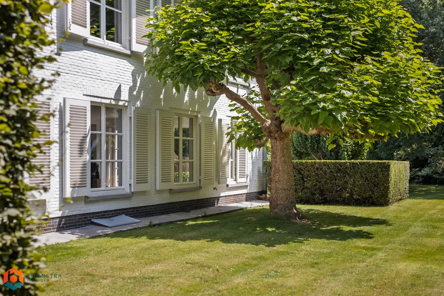 Prachtige en unieke villa (647 m² bewoonbaar) op een perceel van 33.747 m² te Lier foto 6