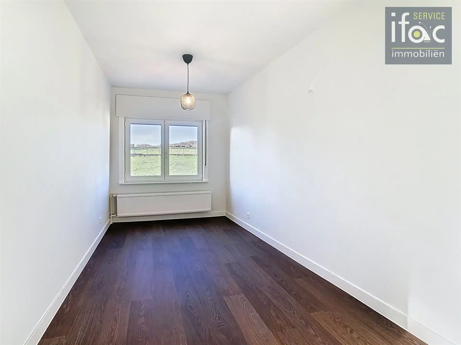 Huis met 4 slaapkamers, tuin en garage foto 18