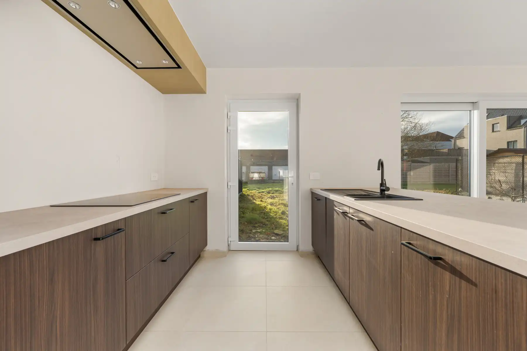 Landelijke, halfopen woning foto 20