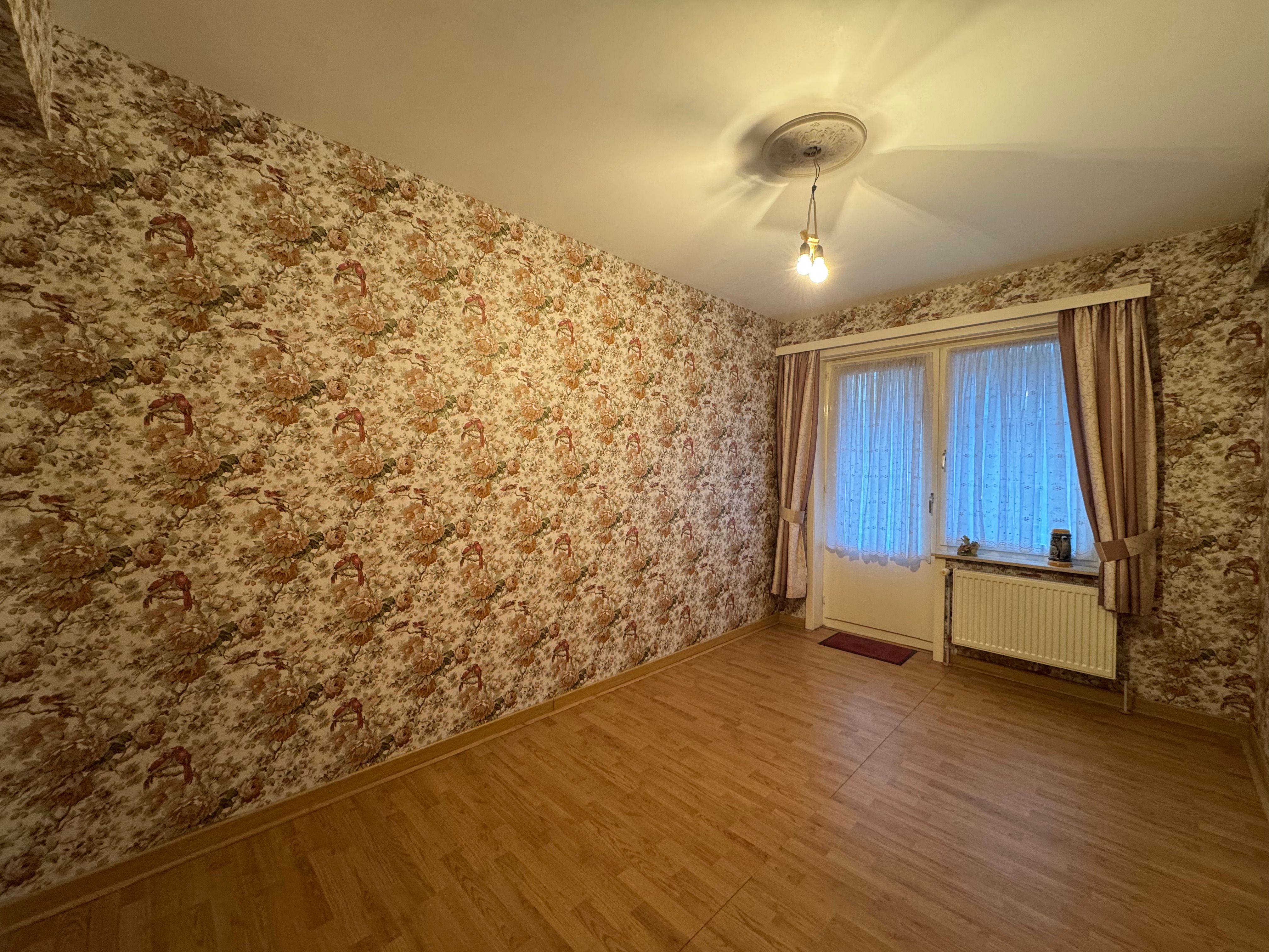 Goed onderhouden 3-slaapkamer appartement met terras foto 6