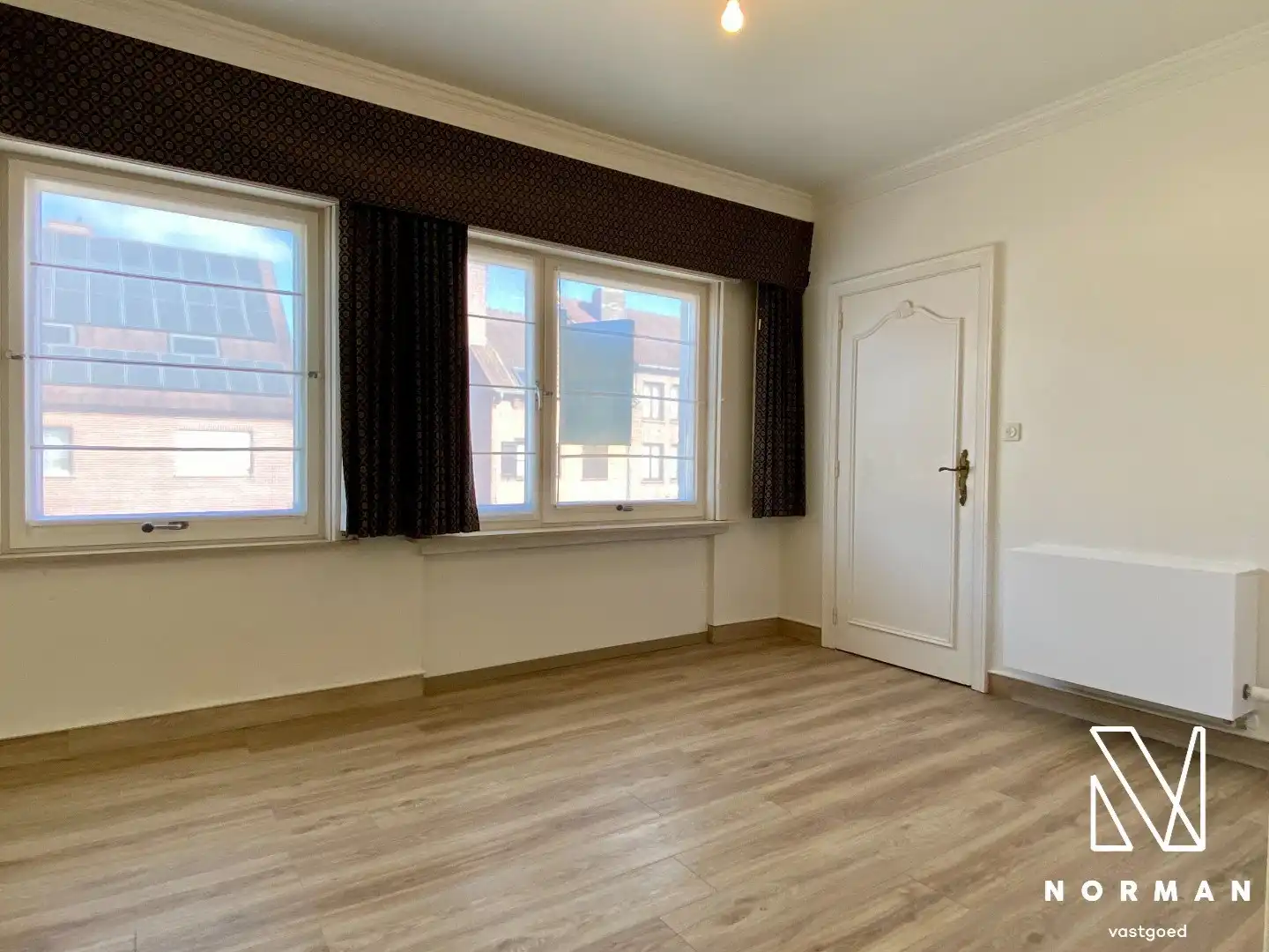 Halfopen woning te huur in het centrum van Kortrijk op een topligging! foto 8