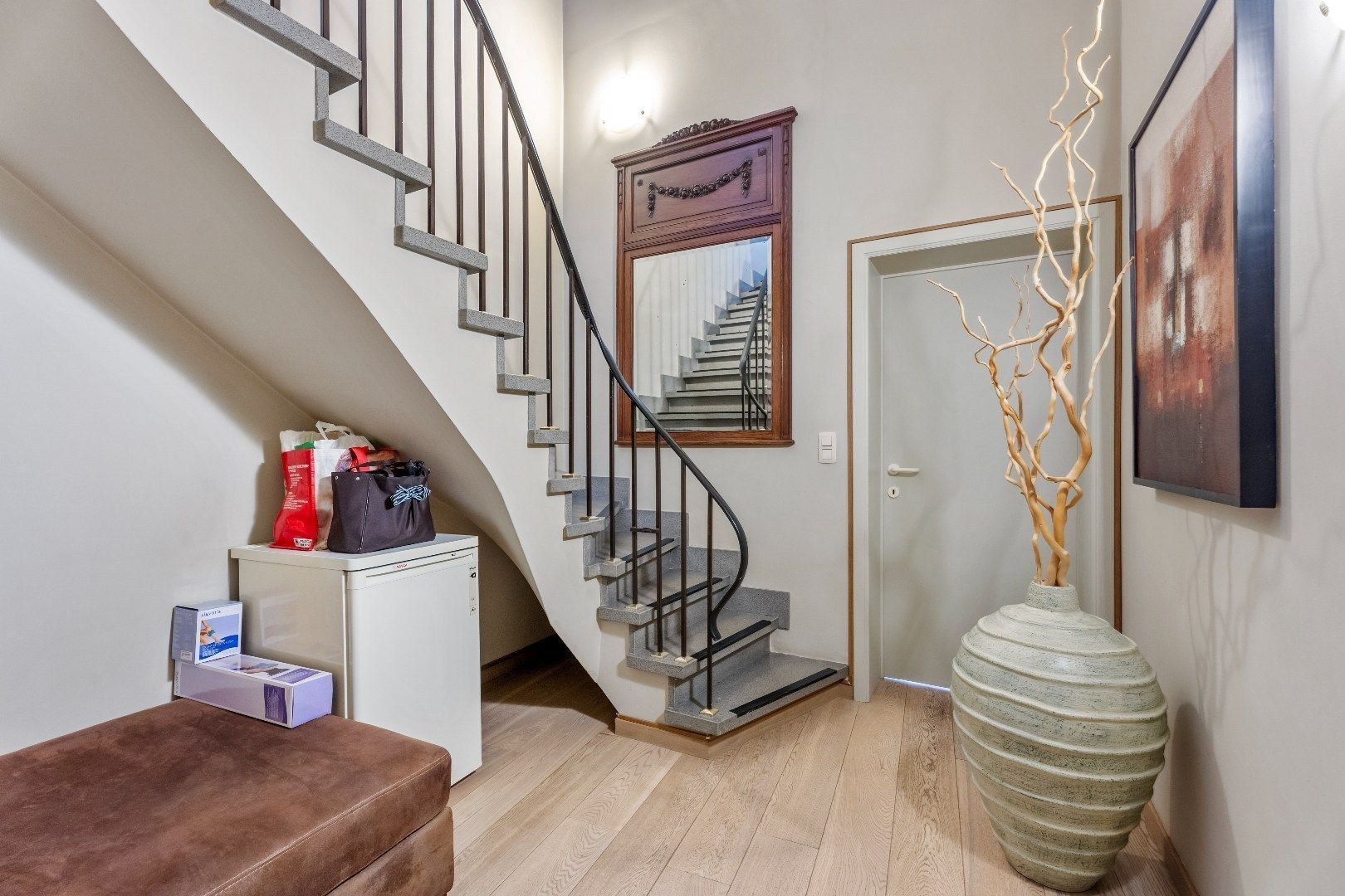 Uniek triplex met zonneterras van 75 m² in hartje Ieper foto 3