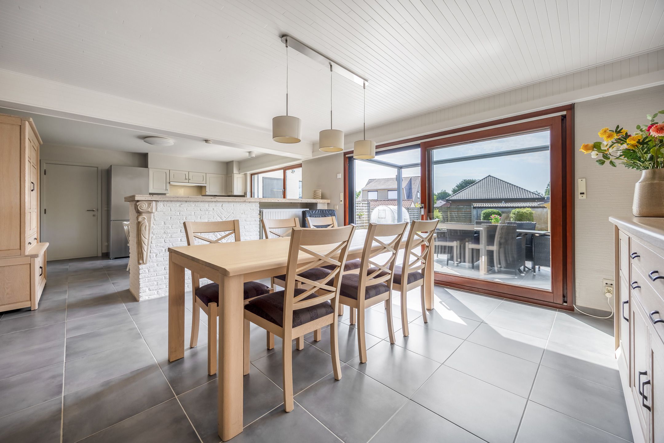 Instapklare woning met 4 slpks nabij centrum Westmalle foto 4