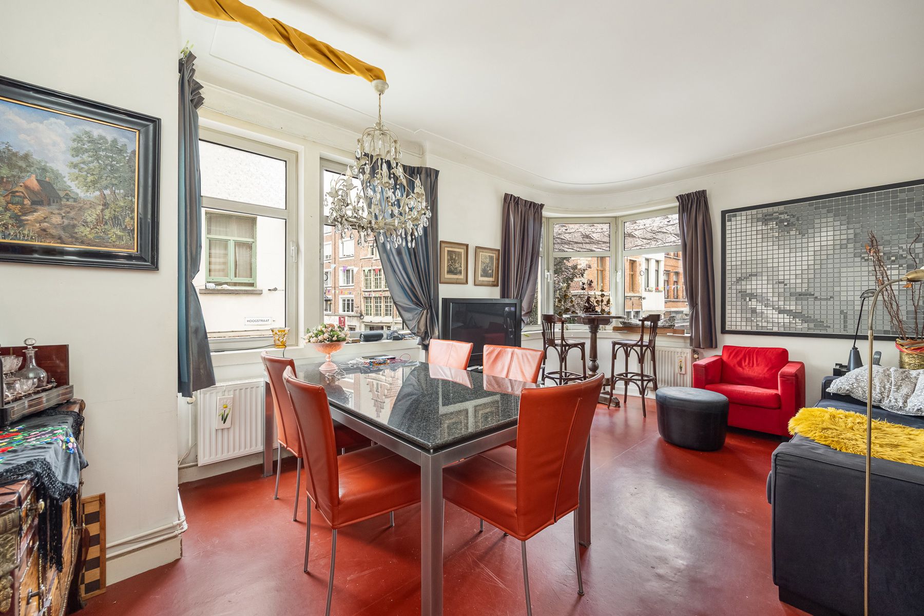 Ruim 2-slaapkamerappartement in prachtig art-decogebouw! foto 3