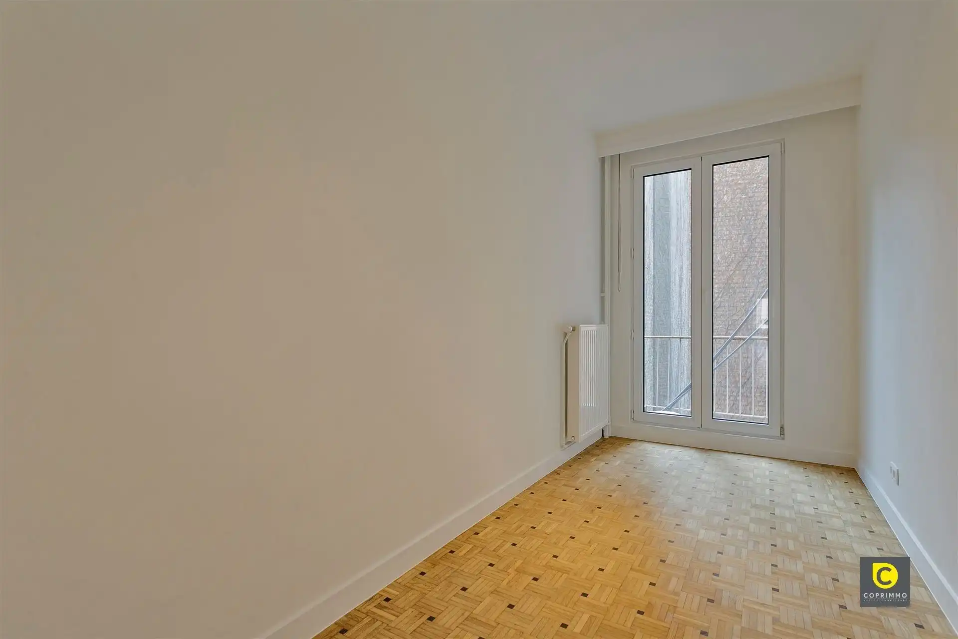 Ruim, recent gerenoveerd 3 slpk app te Diamantwijk! foto 9