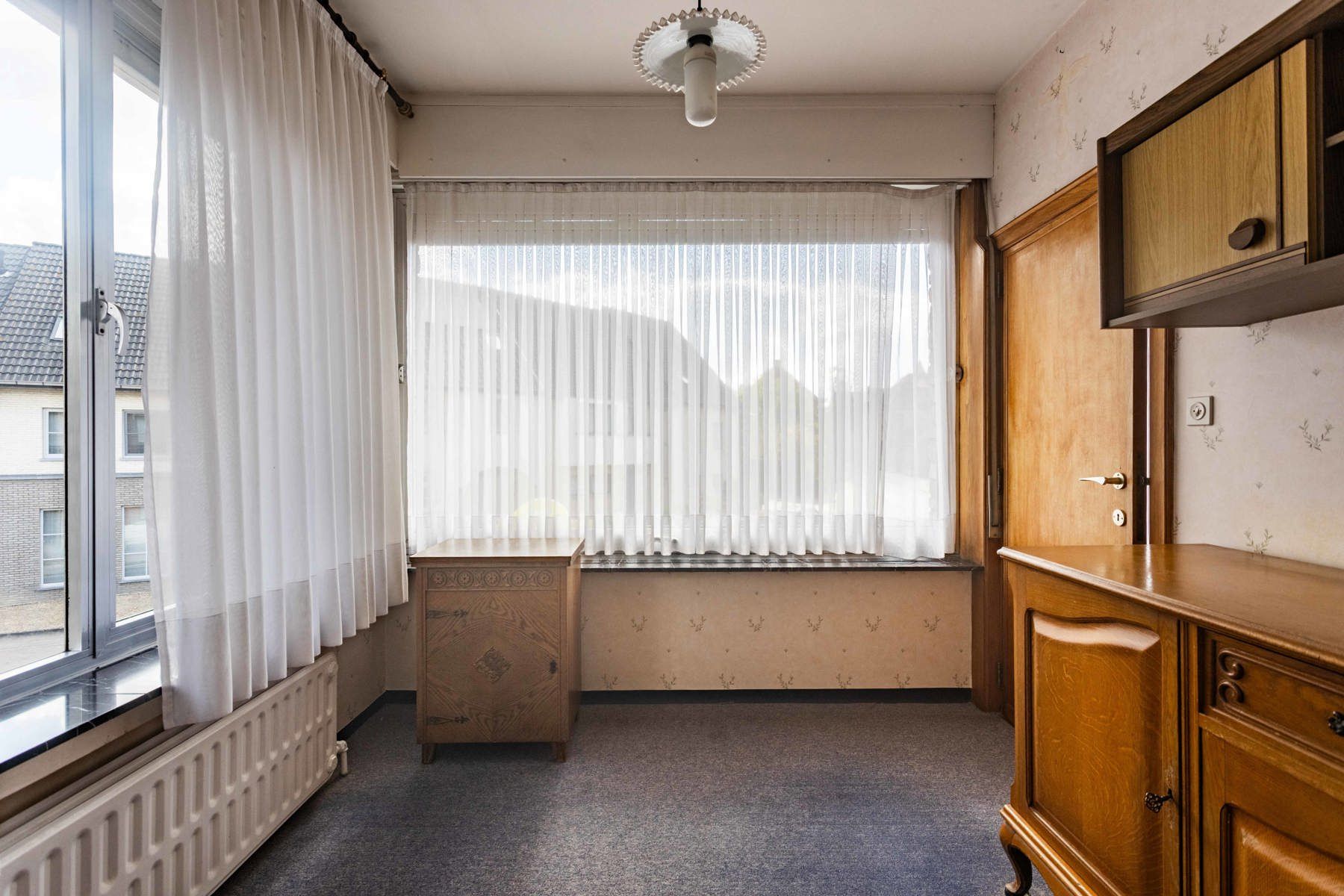 Statige woning met 7 slaapkamers + tuin op 2430 m2 foto 13