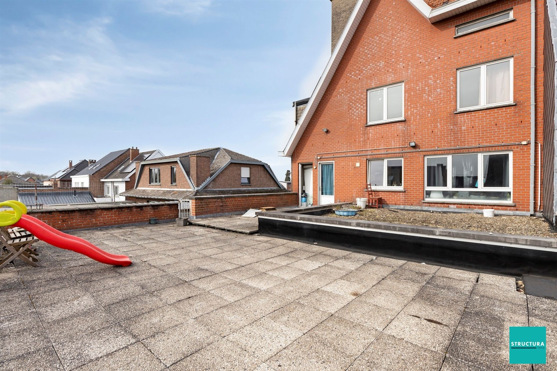 Appartement met garage en zeer groot terras foto 15