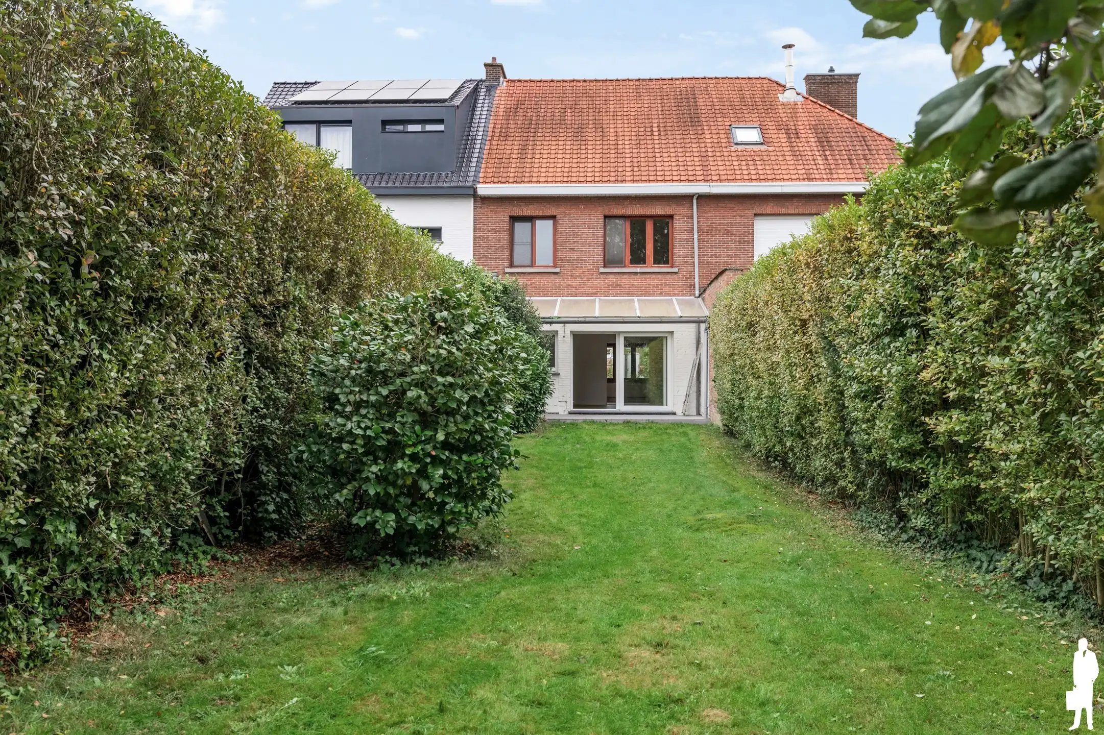 Instapklare gezinswoning met drie slaapkamers foto 3