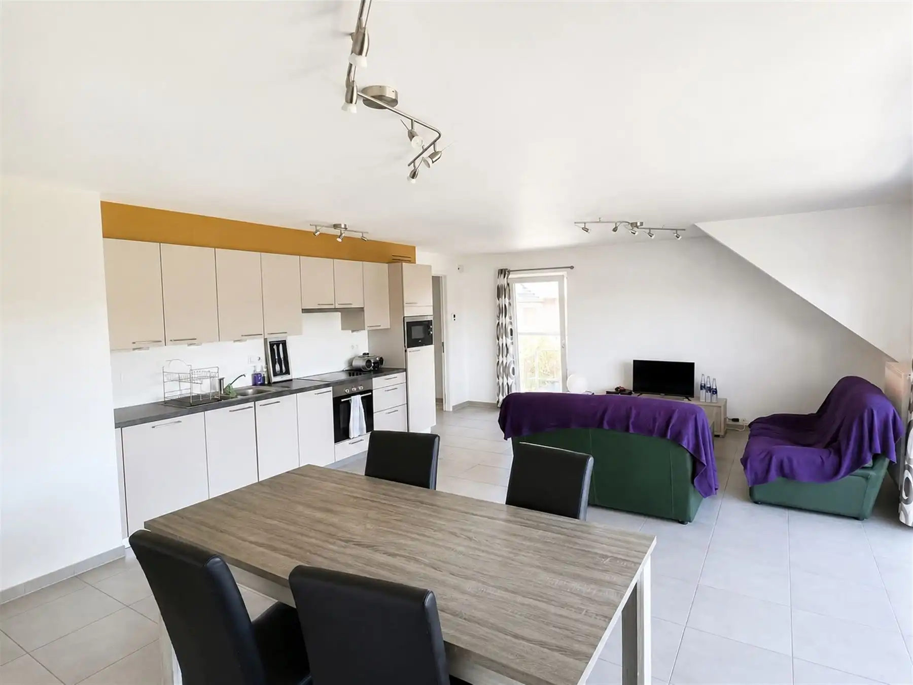 Landelijk gelegen appartement  foto 9