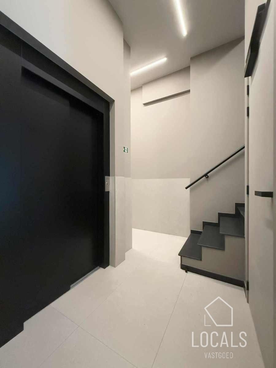 Luxueus energiezuinig nieuwbouwappartement in hartje Ninove foto 19