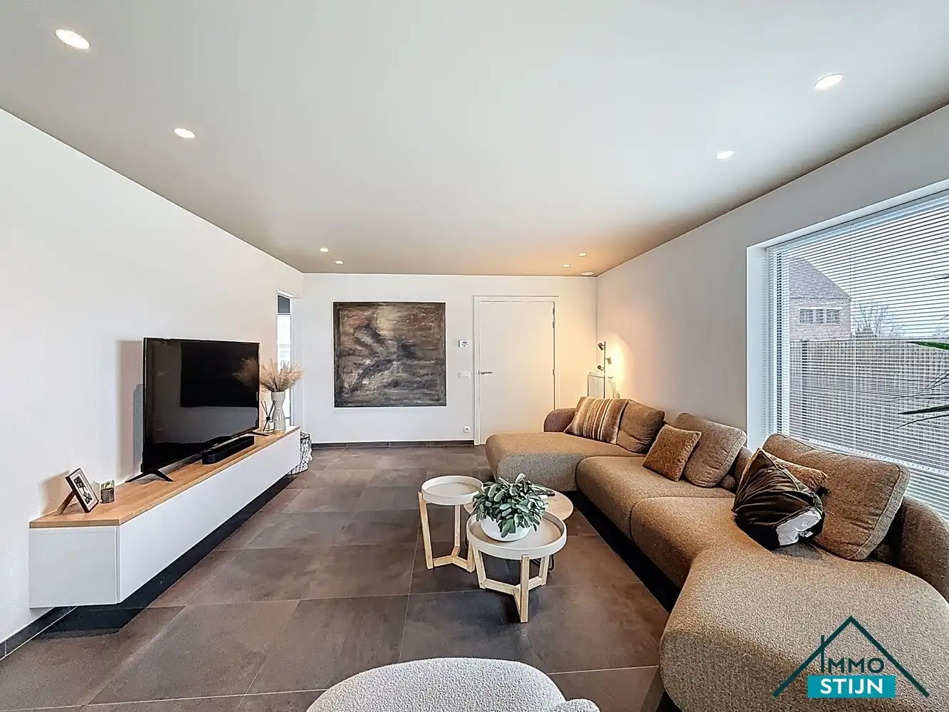 Landelijk gelegen woning met vijf slaapkamers foto 4