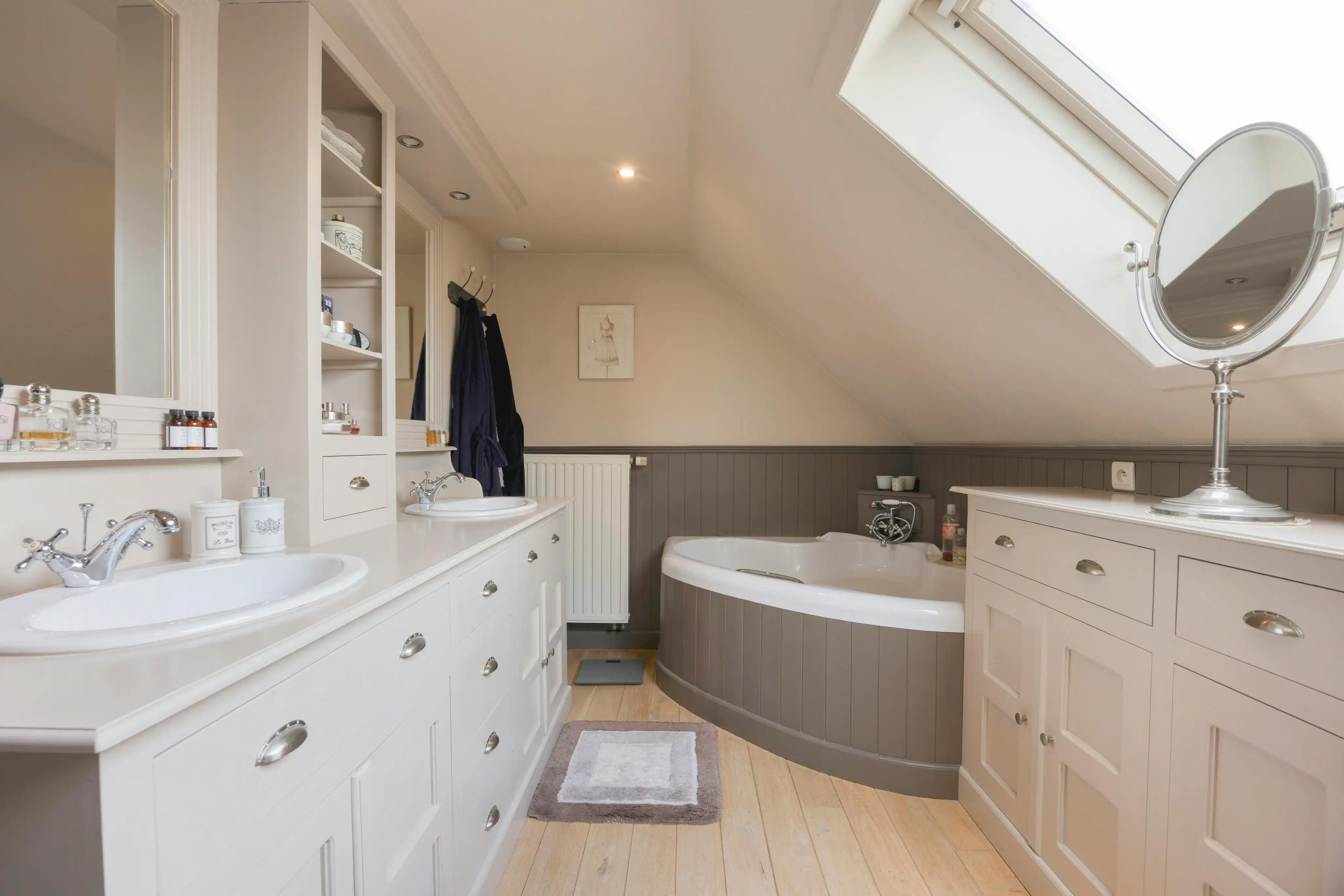 Alleenstaand huis op toplocatie te Izegem  foto 13