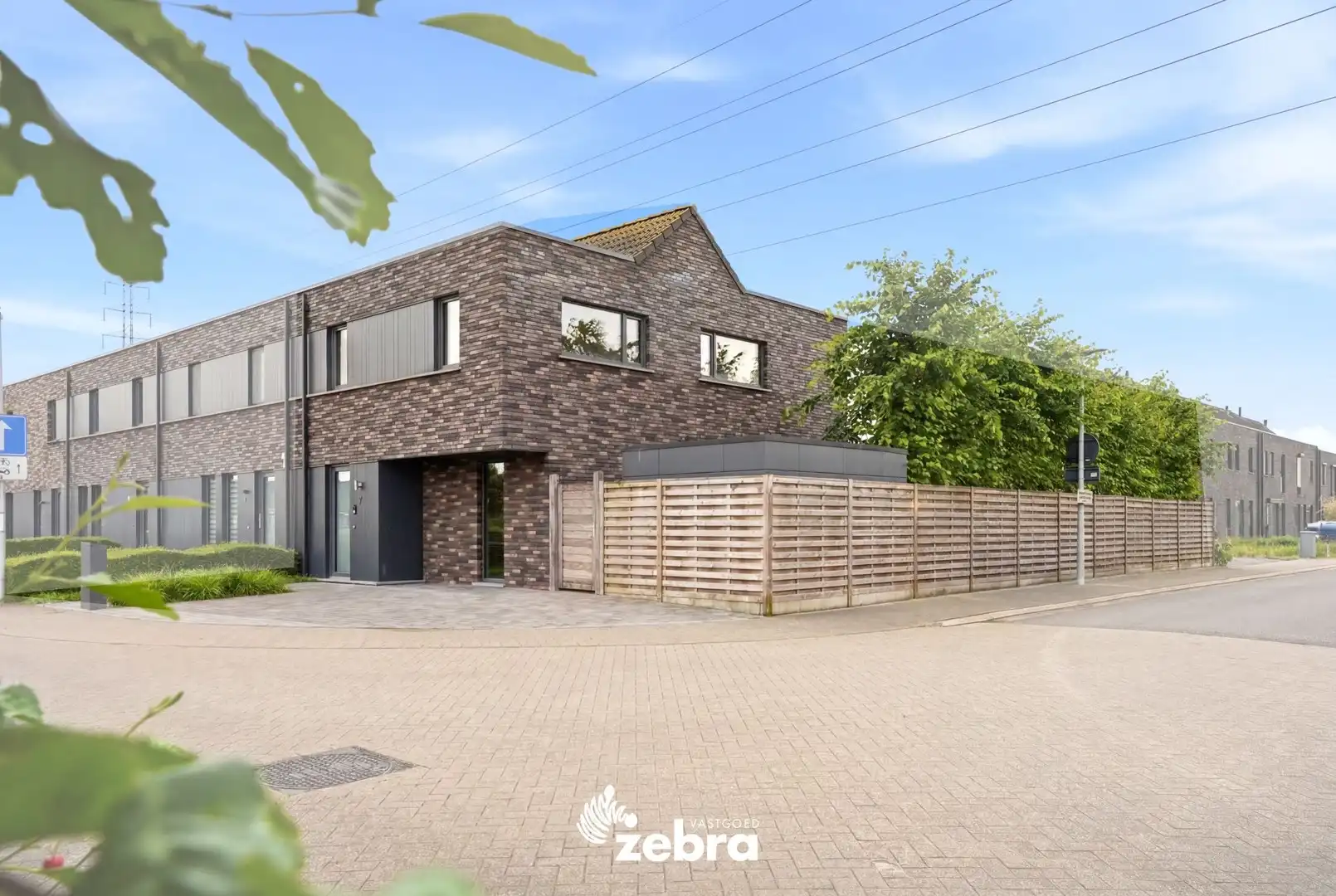Rustig gelegen halfopen bebouwing met garage te Rumbeke! foto 25