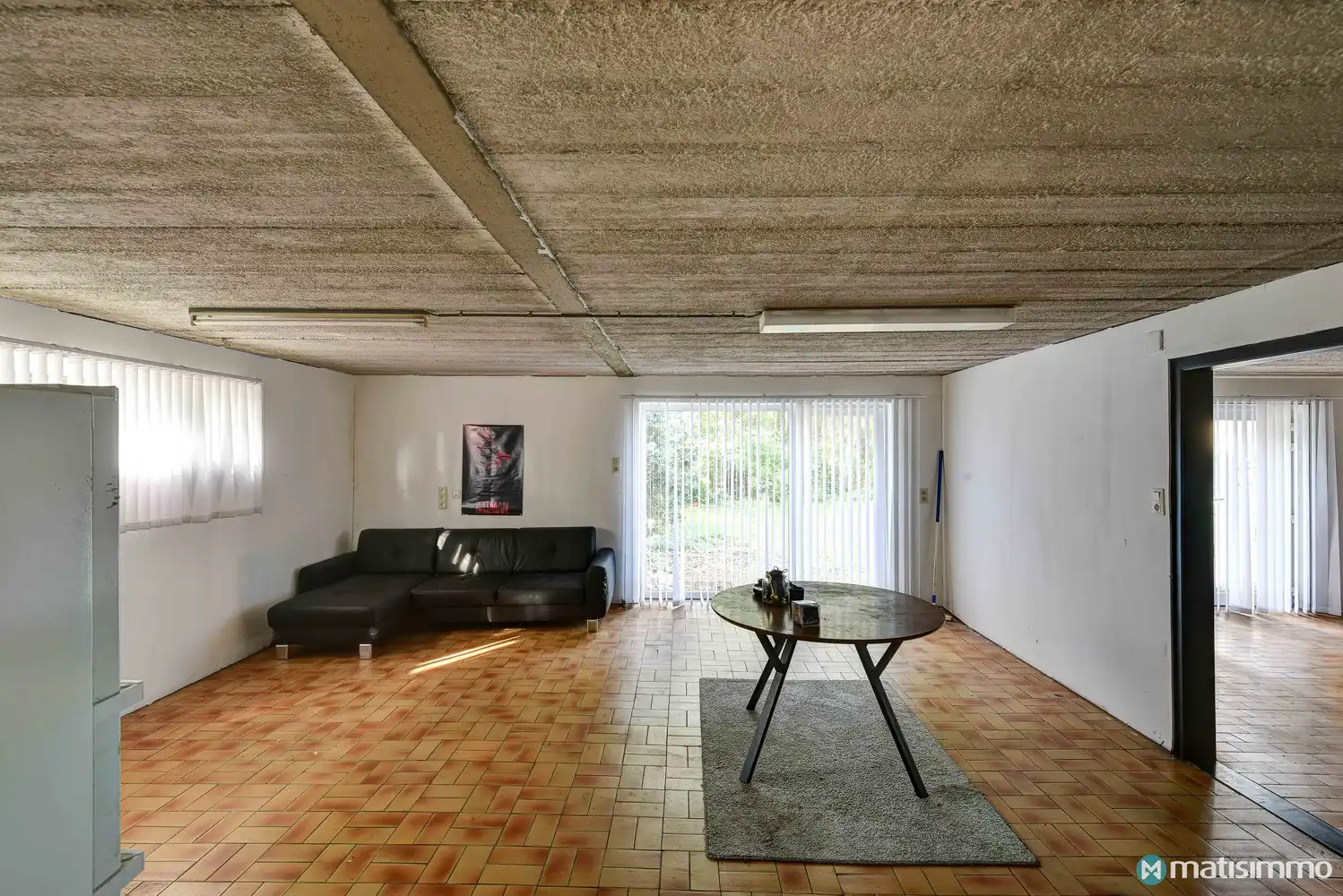 ZEER RUIME&nbsp;TE RENOVEREN&nbsp;GEZINSWONING MET 4 SLAAPKAMERS EN BIJGEBOUW VAN +- 100 M2&nbsp;OP PERCEEL VAN 1HA 29A 93CA IN DIEPENBEEK foto 28