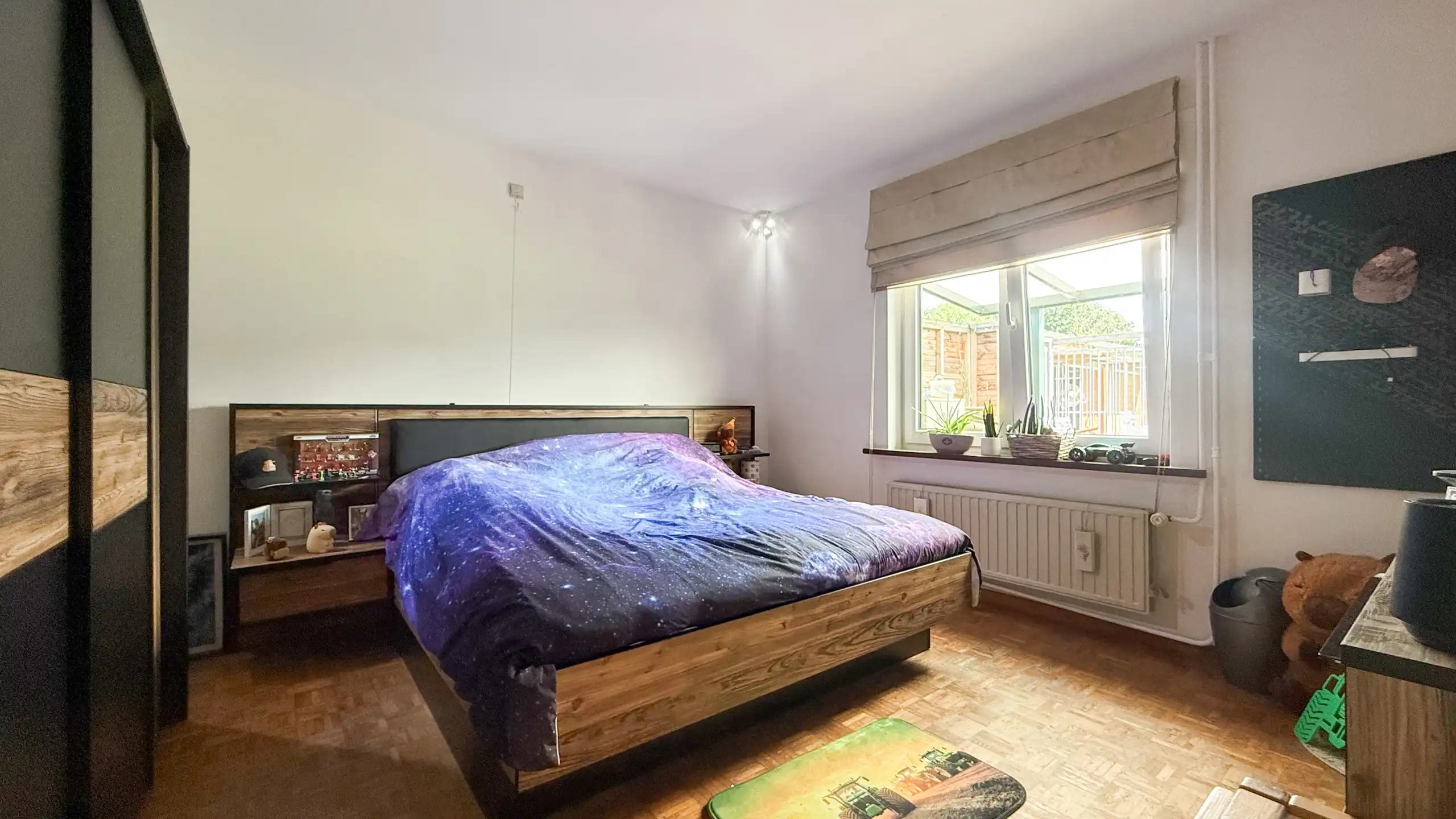 Landelijke woning met 6 slpks op perceel van 36a 70ca! foto 15