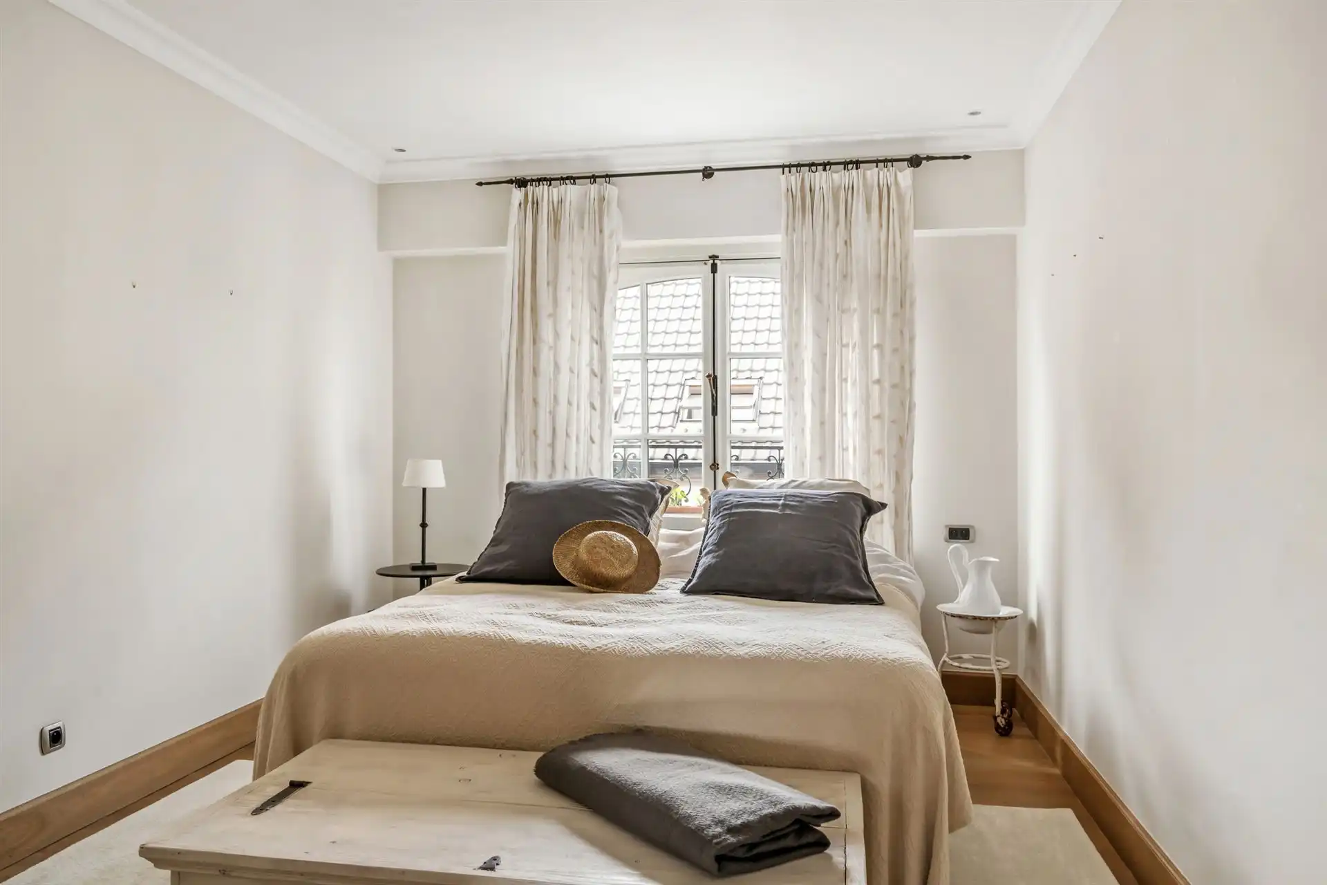 Statige herenwoning met stadstuin en praktijkmogelijkheden foto 18