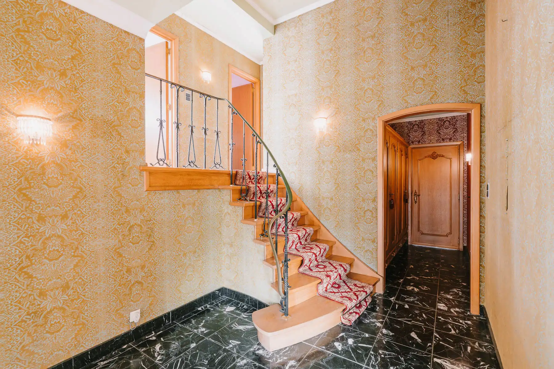 Charmante woning met potentieel op toplocatie in Wezemaal  foto 12
