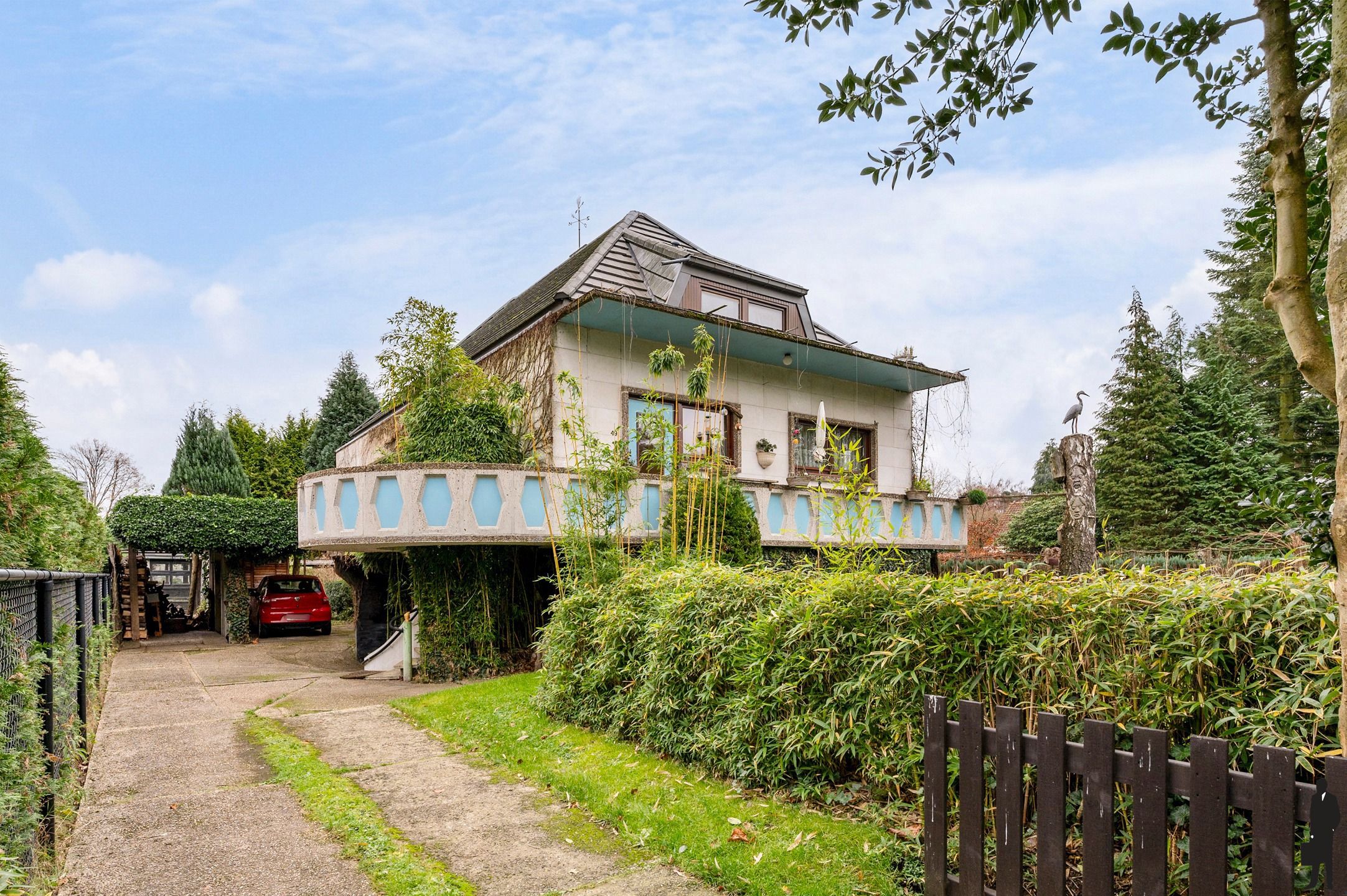Charmante vrijstaande woning op een groen en rustig perceel!  foto 2