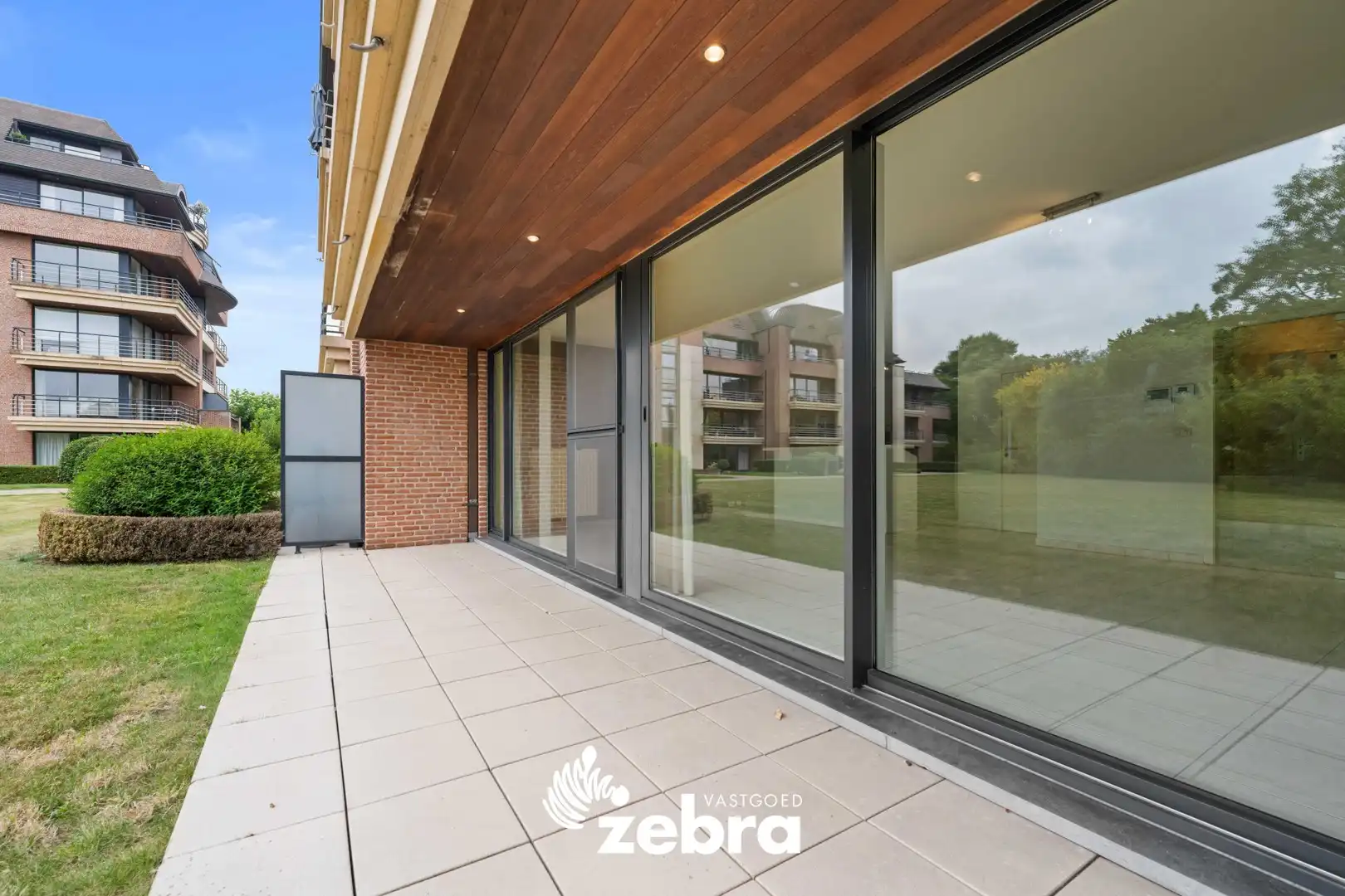 Gelijkvloers 1-slaapkamer appartement met groen zicht te Roeselare! foto 16