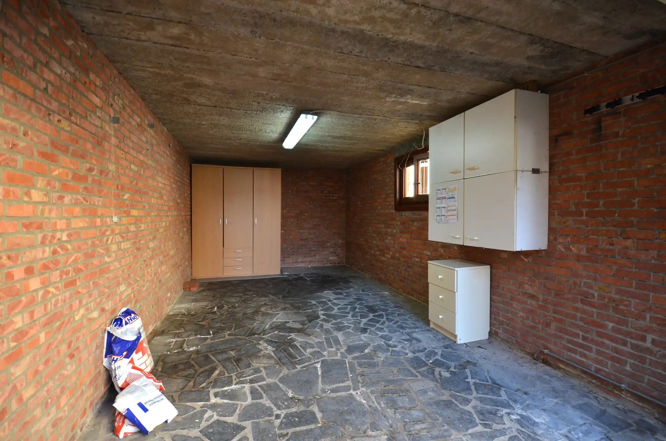 Te renoveren laagbouw op TOP-ligging foto 17