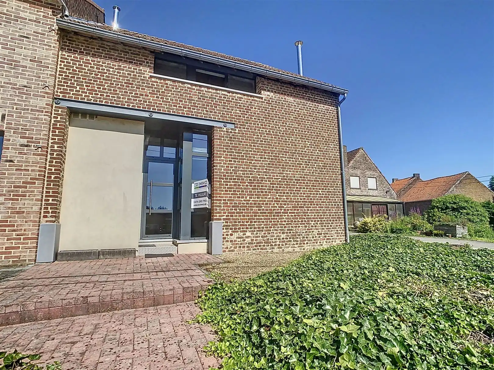 Halfopen bebouwing met tuin, 3 slpks, opp 14a 88ca foto 2