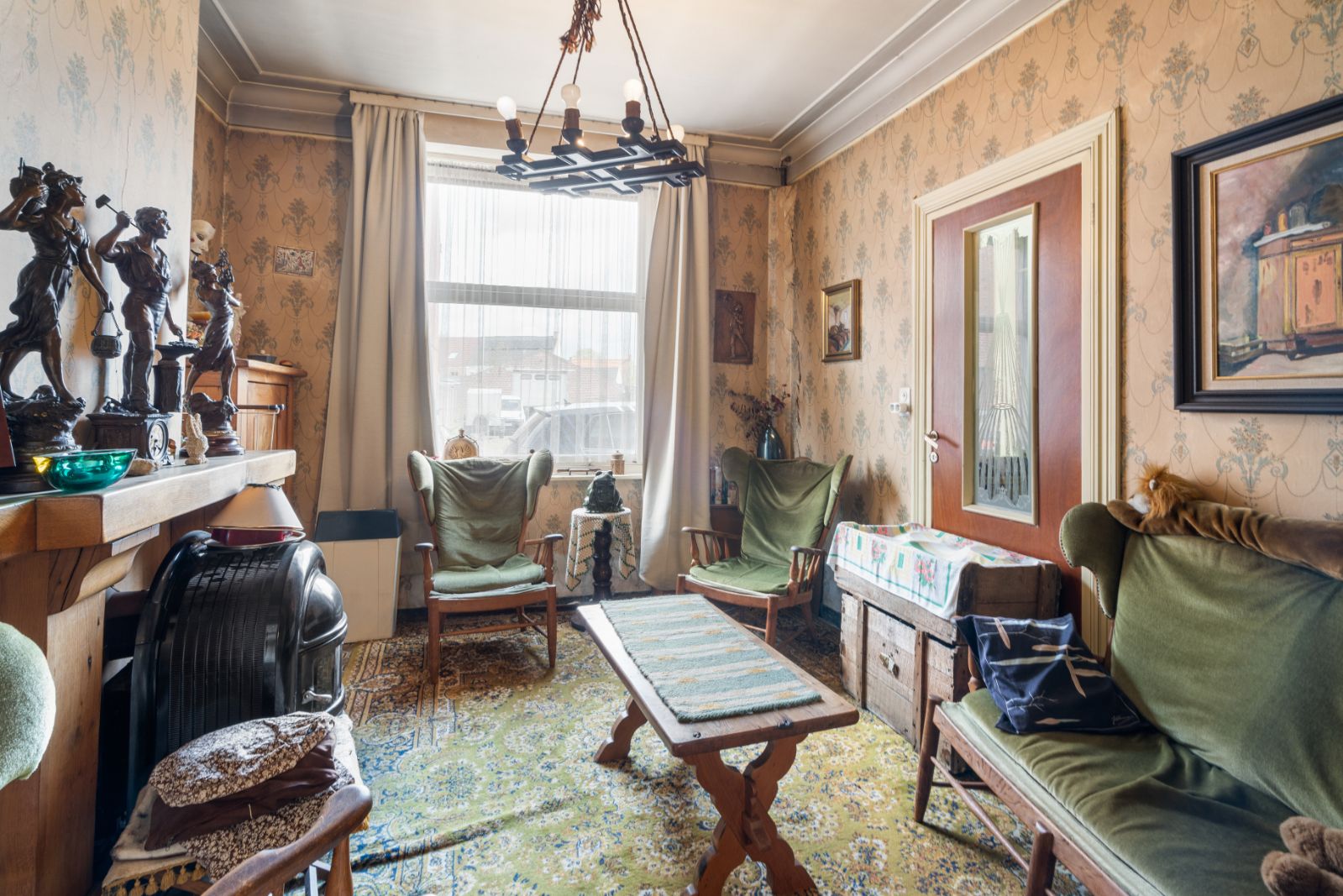 Mis deze knaller van een te renoveren woning niet op 693 m²! foto 6