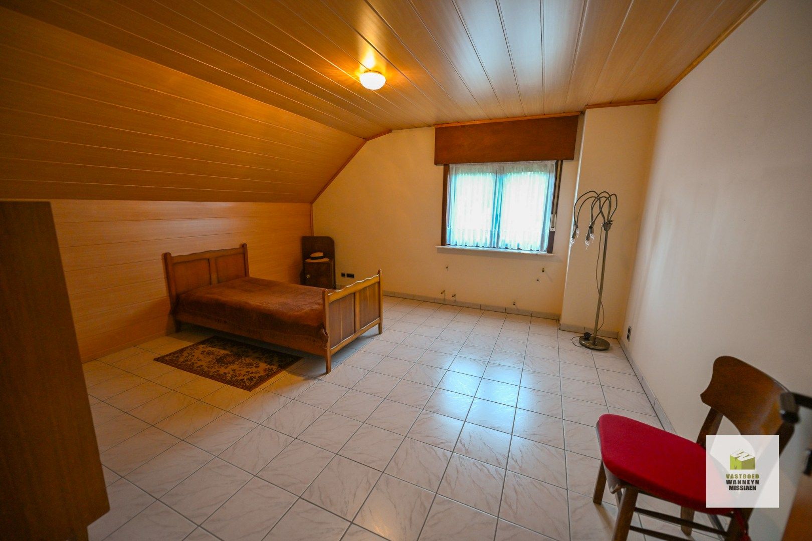 Zeer centraal en rustig gelegen ruime woning met 5 slaapkamers foto 18