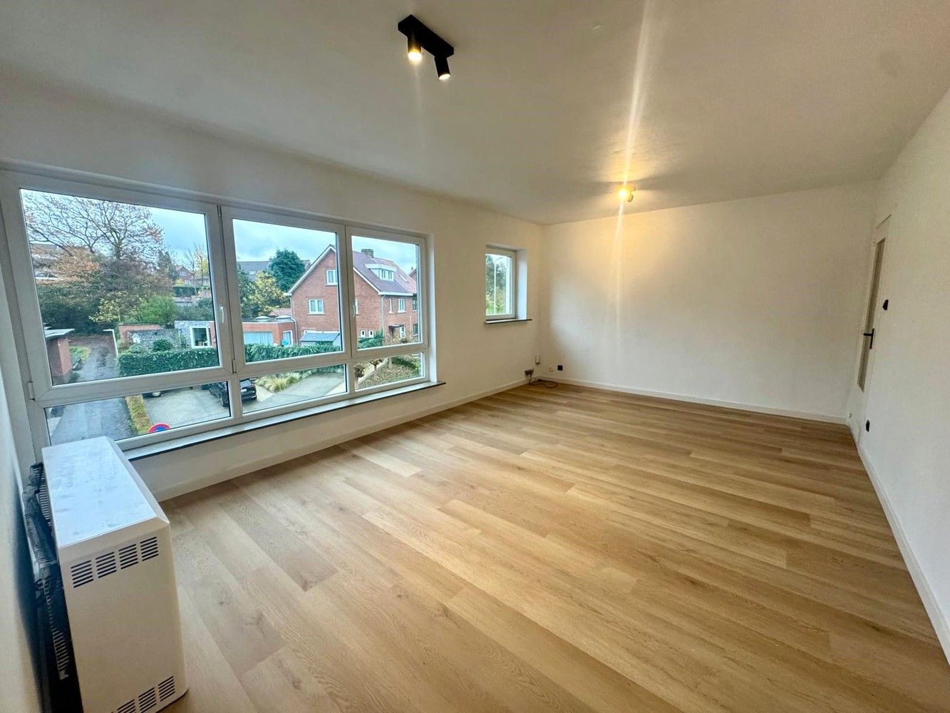 INSTAPKLAAR APPARTEMENT MET 2 TERRASSEN foto 3