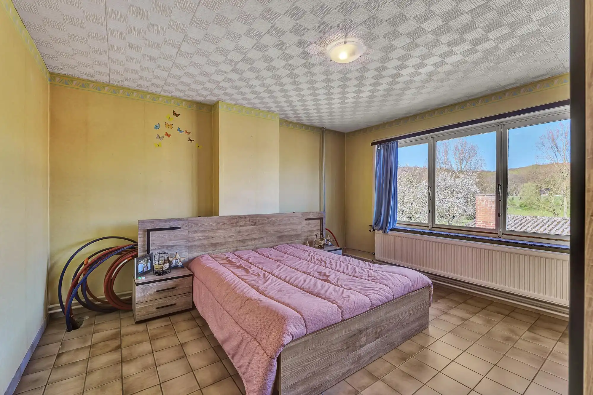 Goed onderhouden woning met garage foto 20