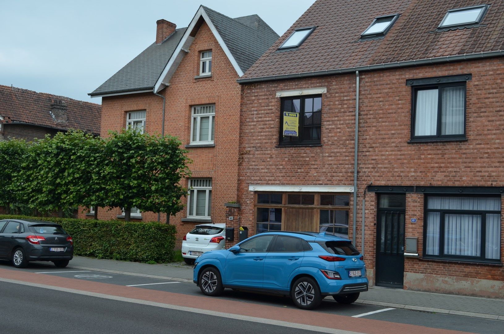 Volledig gerenoveerde woning in het centrum met stadstuintje. foto 1