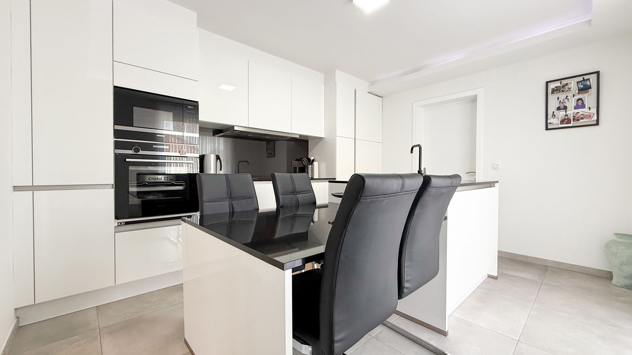 Instapklare, volledig vernieuwde woning met tuin in Beringen foto 7