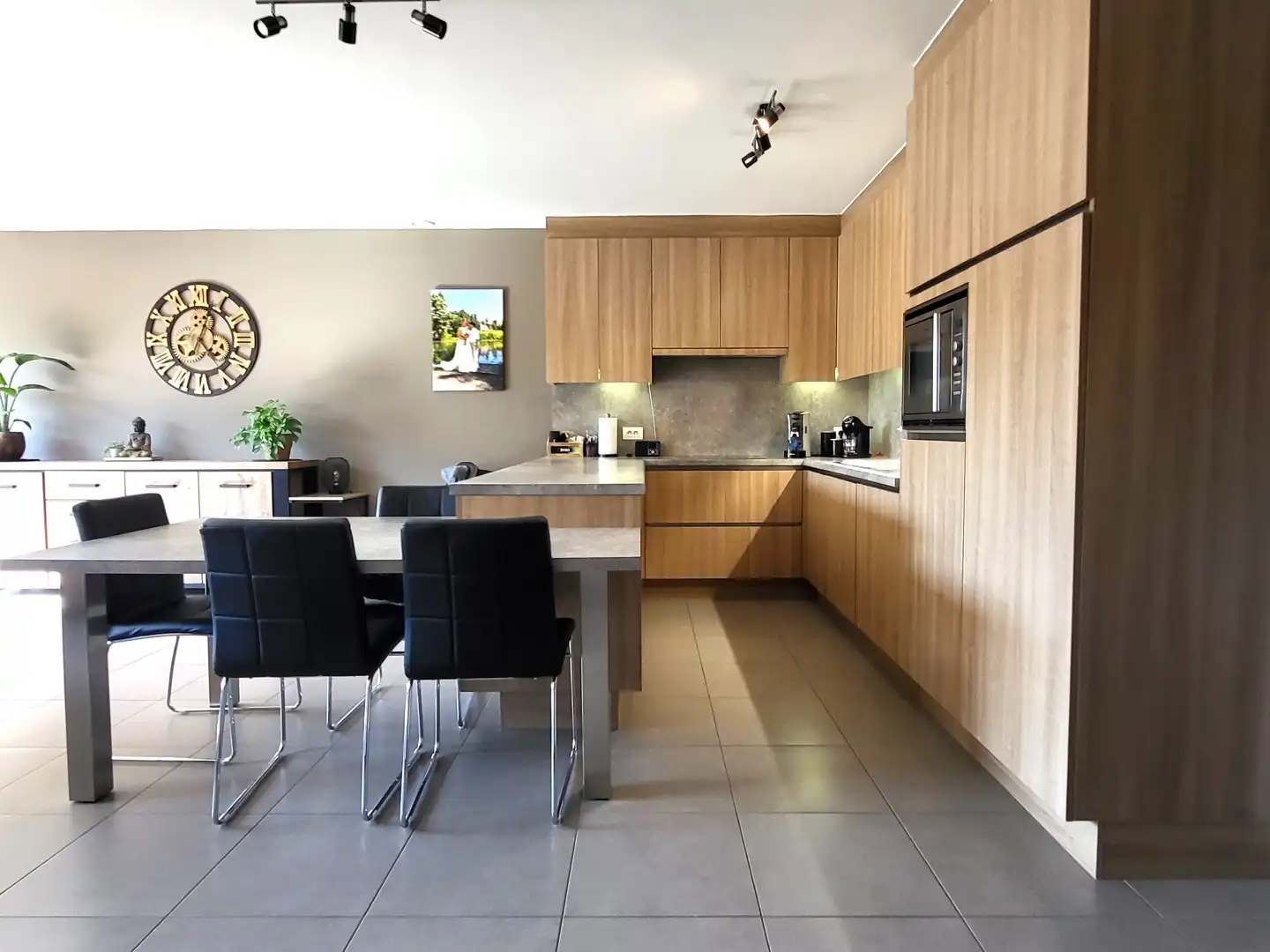 Moderne eengezinswoning (2016) met 3 slaapkamers, garage en ruime zolder in Zottegem. Perfect voor comfortabel wonen! foto 17