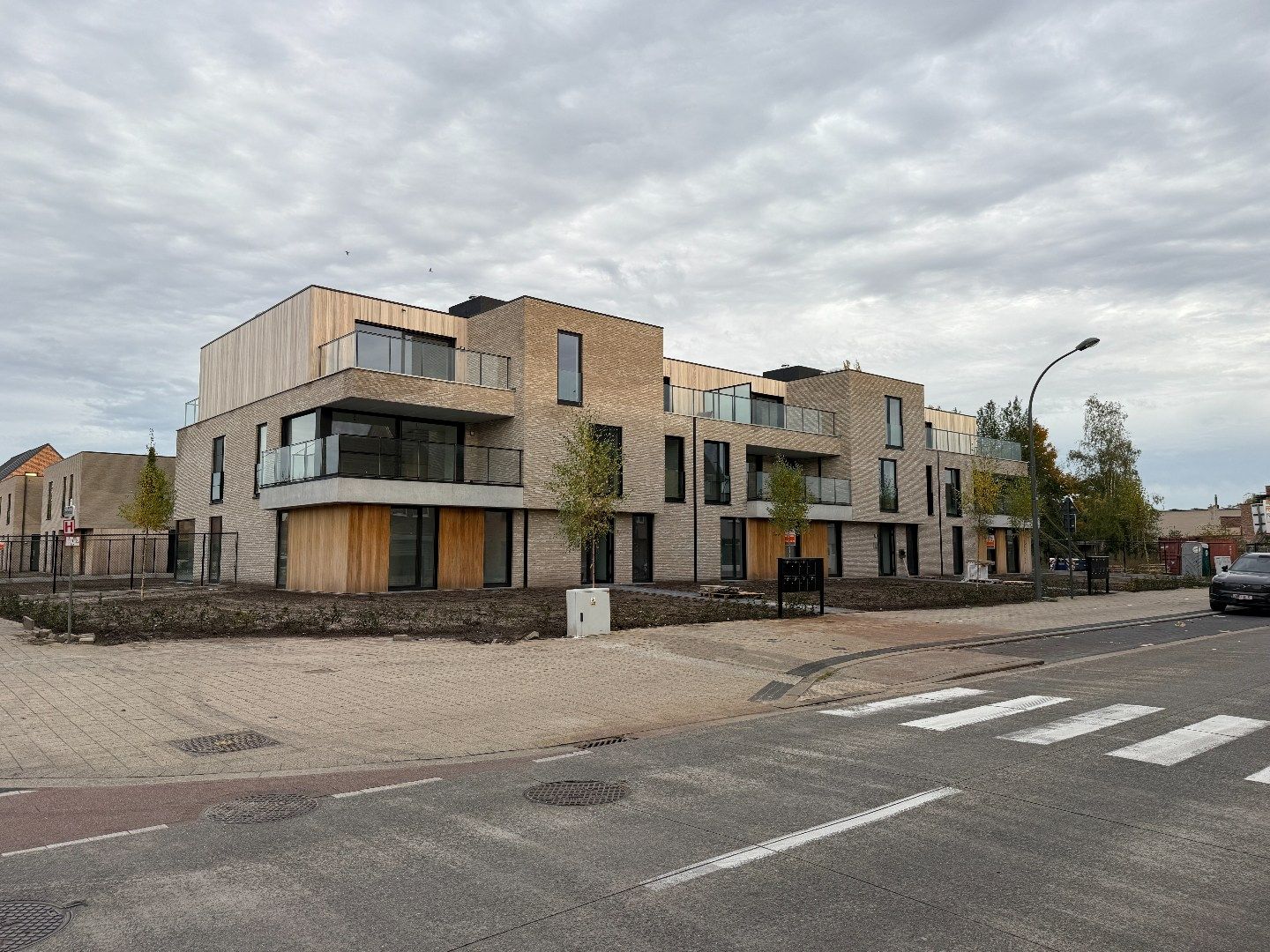 Autostaanplaats met laadpaalvoorziening foto 3