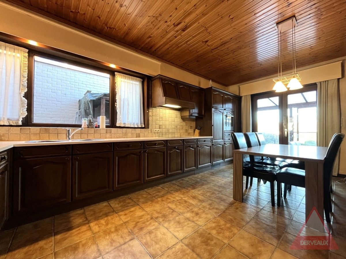 Zonnebeke – Woning met ruime tuin en uitweg achteraan foto 2