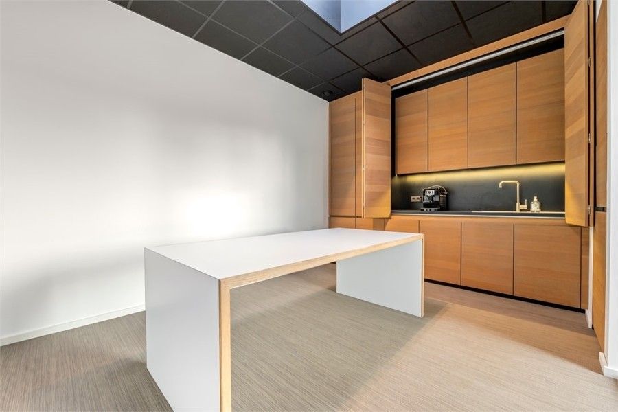 HANDELSPAND GELIJKVLOERS KANTOORRUIMTE IN SINT-TRUIDEN foto 10