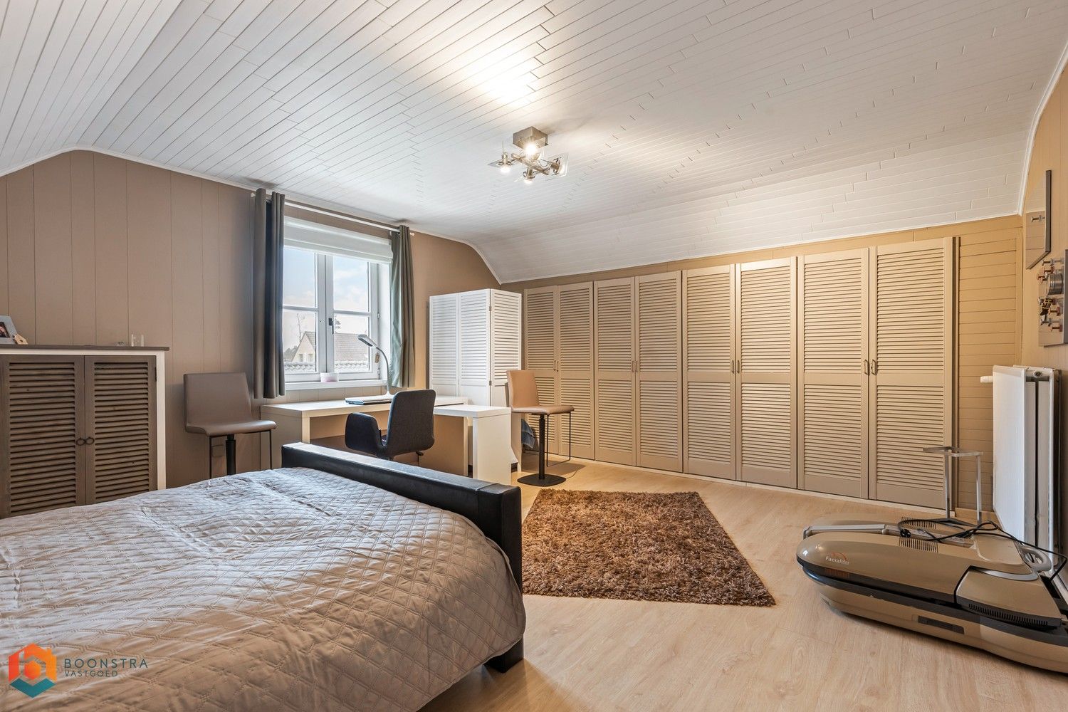 Ruime woning met 6 slpkrs en sfeervolle tuin met zwembad te Putte foto 18