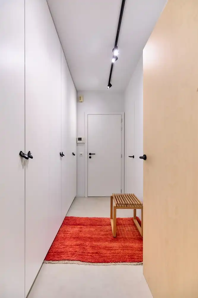 Hoogwaardig gerenoveerd villa-appartement met grote zonnige tuin. foto 16