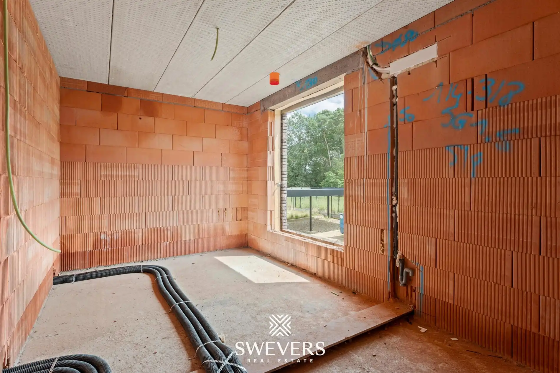 Stijlvolle halfopen nieuwbouwwoning met 3 slaapkamers op fijne locatie te Boekt  foto 12