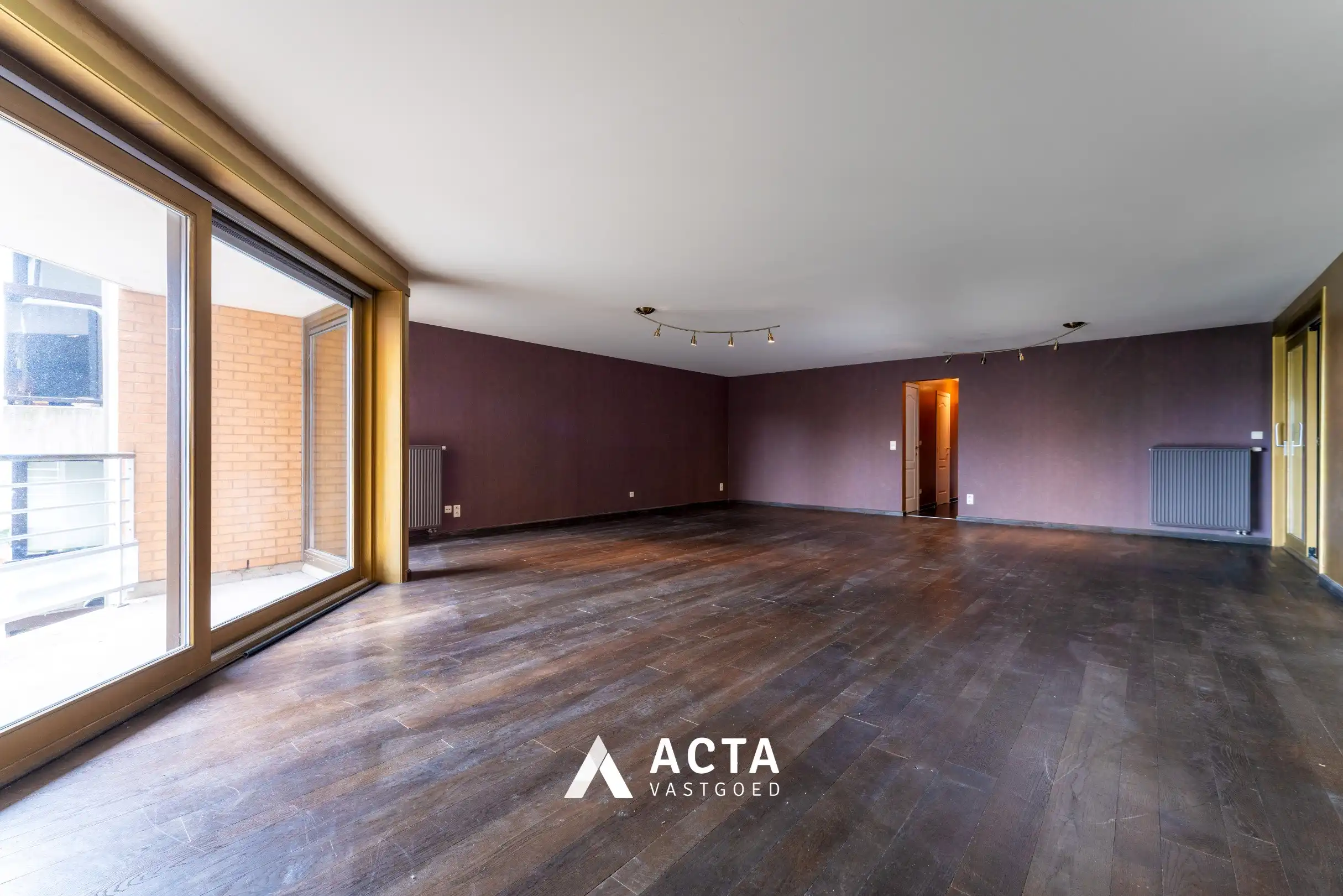 Ruim 3-slaapkamerappartement met zonneterrassen foto 5