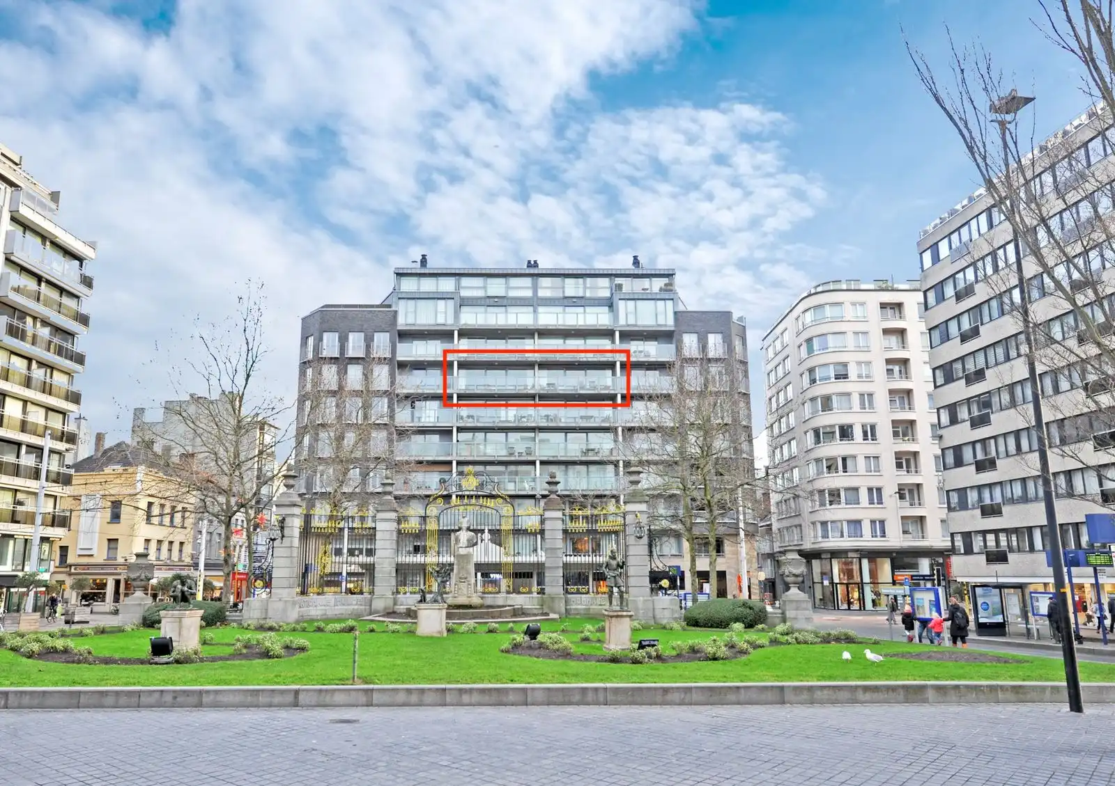 Uniek en royaal appartement met 2 slpk én zonnig leefterras dichtbij zee. foto 18