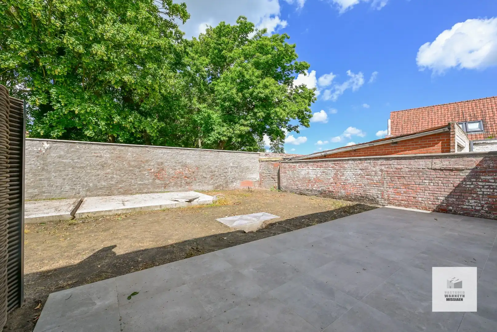 Moderne energiezuinige halfopen woning met 3 slaapkamers, tuin en carport foto 7
