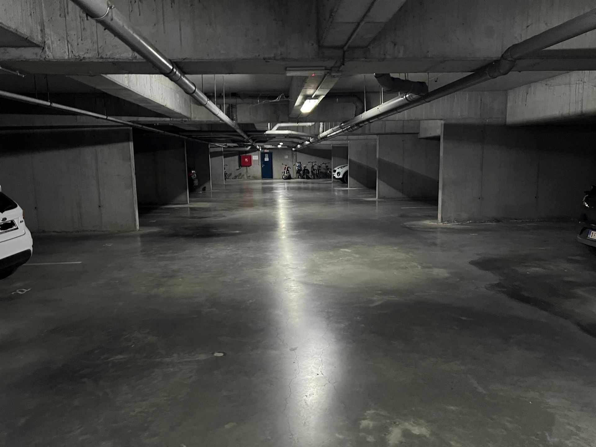 binnenstaanplaatsen aan UZ foto 5