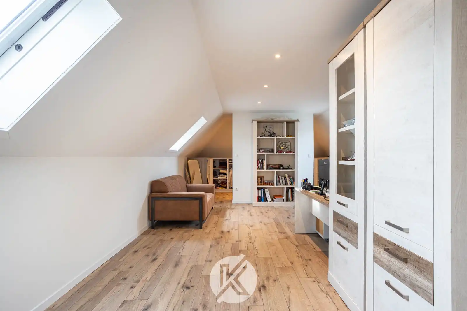 Vrijstaande woning op strategische locatie foto 20