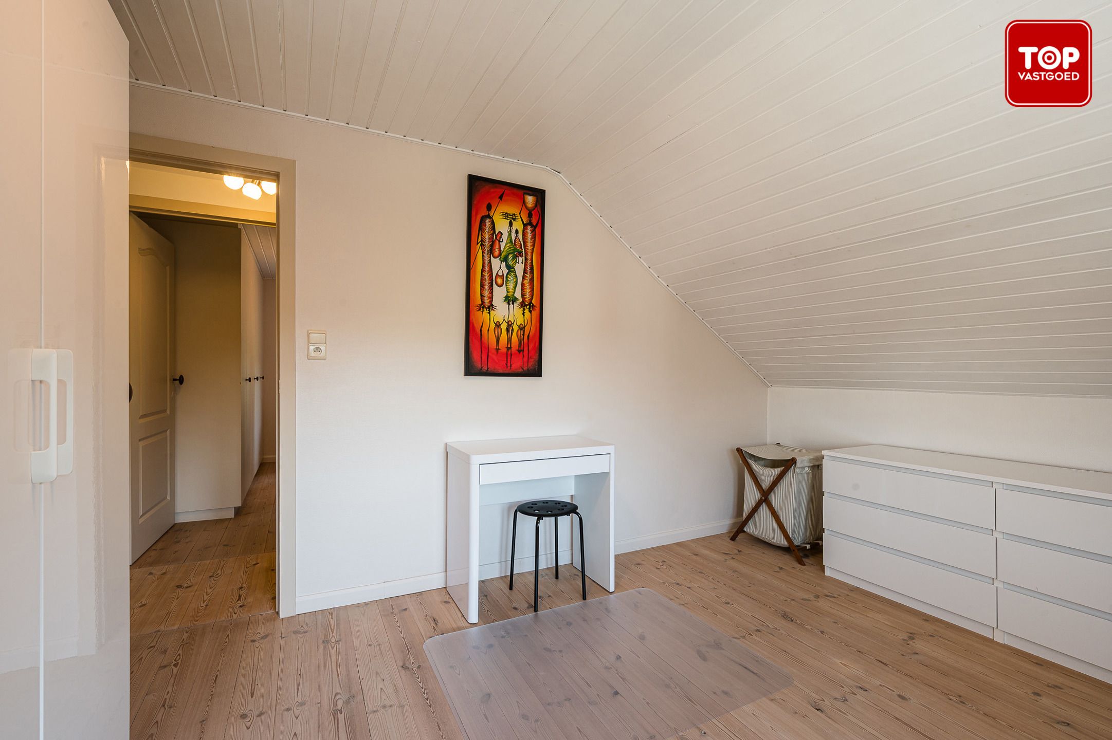 Instapklare woning met prachtige tuin in doodlopende straat. foto 16