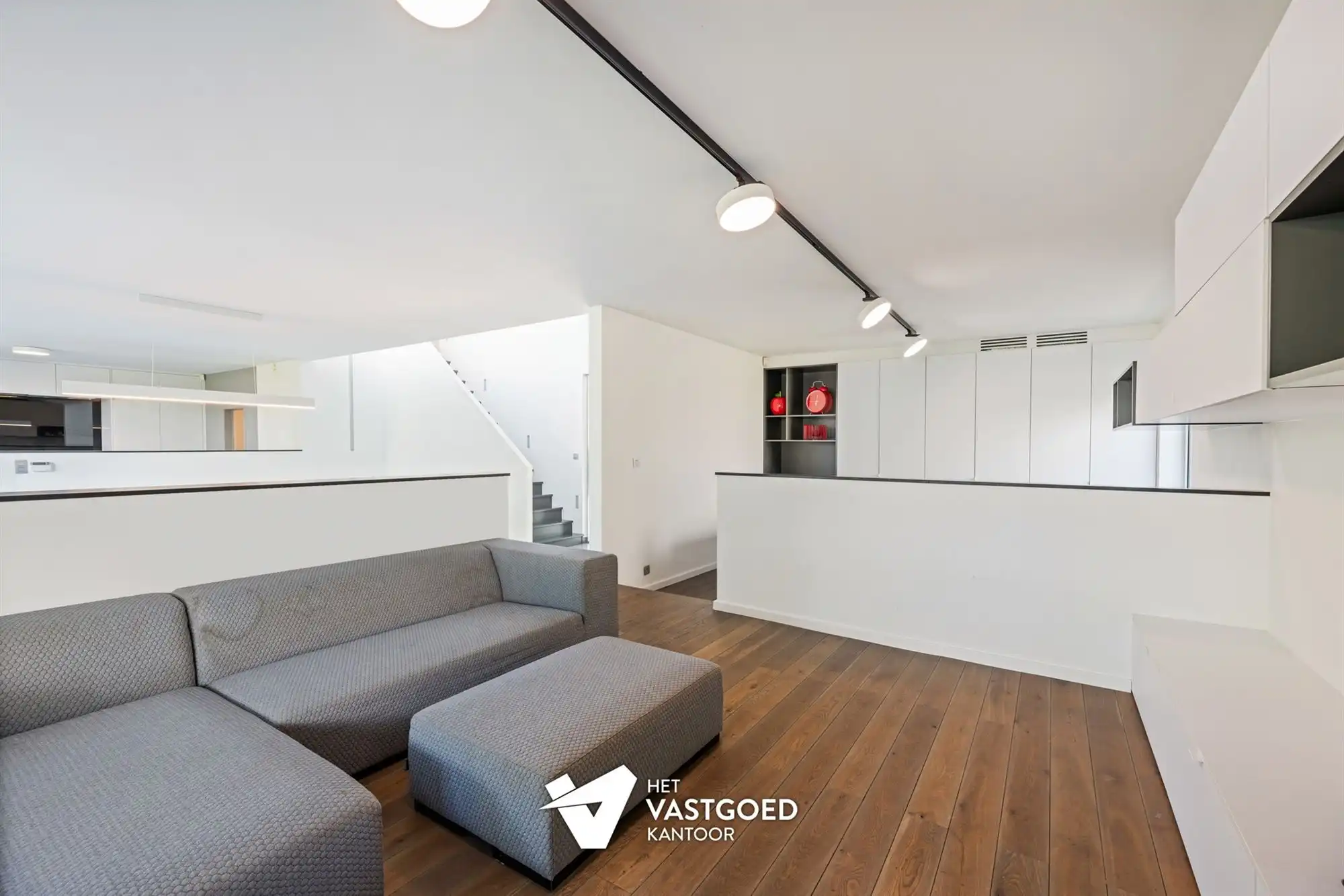 RUIME, RECENTE WONING OP TOP-LIGGING! foto 4