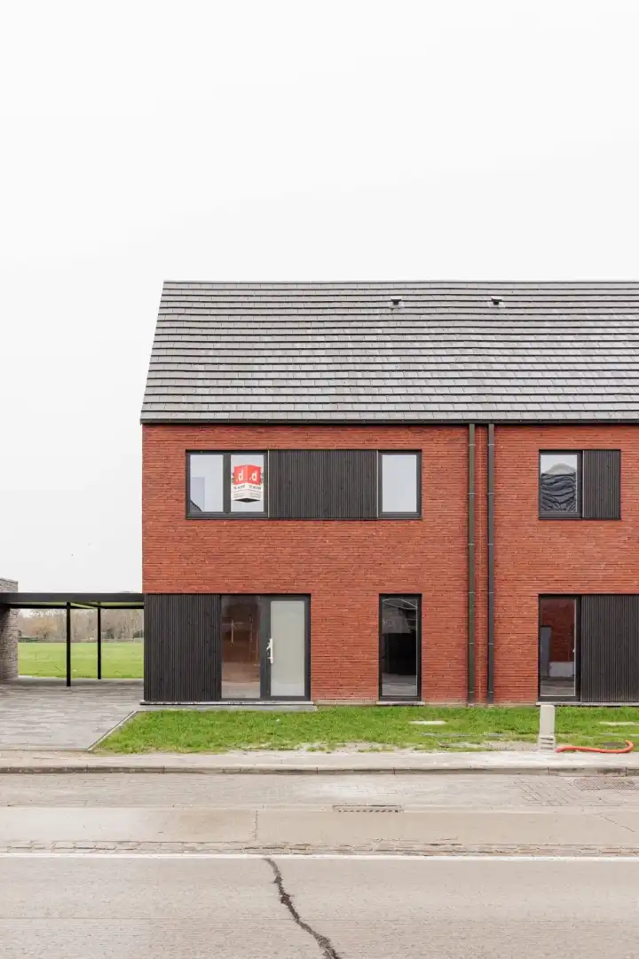 Energiezuinige halfopen bebouwing met prachtig zicht foto 9